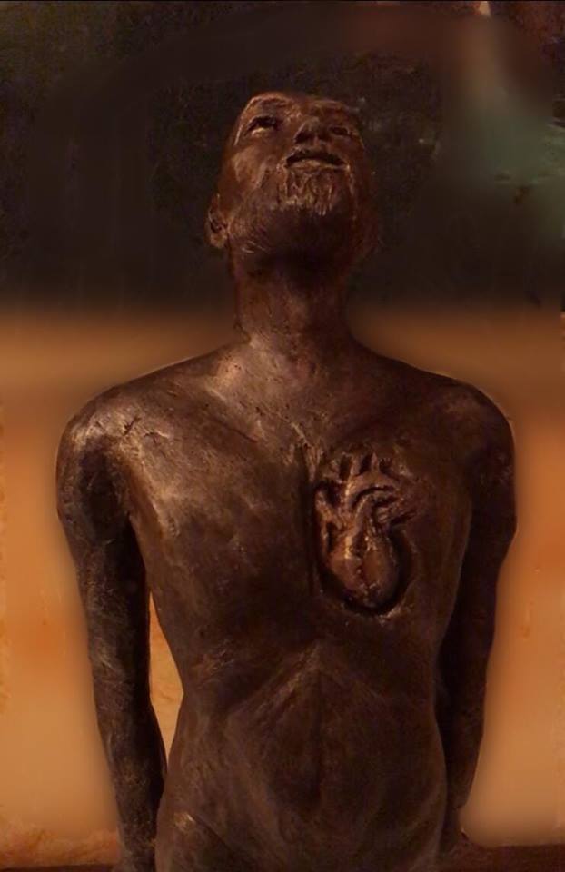 Tiola Zerbini - Scultura Semire dipinto a olio